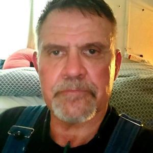 Meet your Posher, Larry